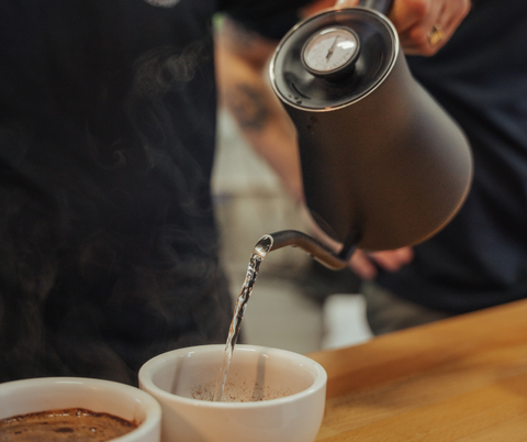 Choisissez la méthode d’infusion idéale pour révéler votre café en grain